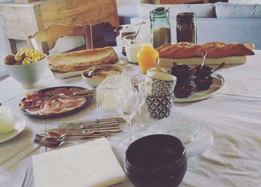 Chambre A La Ferme Precy-le-Sec 外观 照片